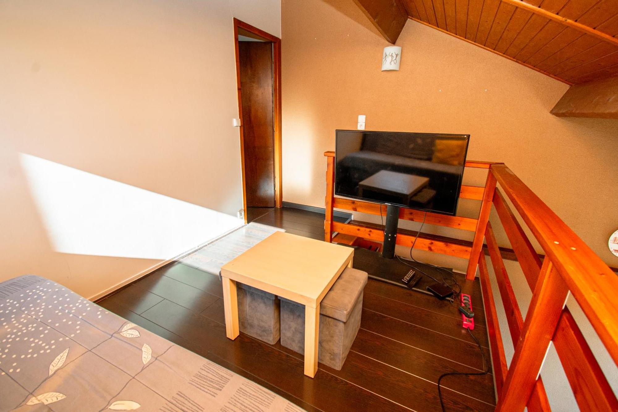 Terrasse Des Monts - Duplex Independant De Charme Apartment Les Hopitaux-Neufs Екстериор снимка